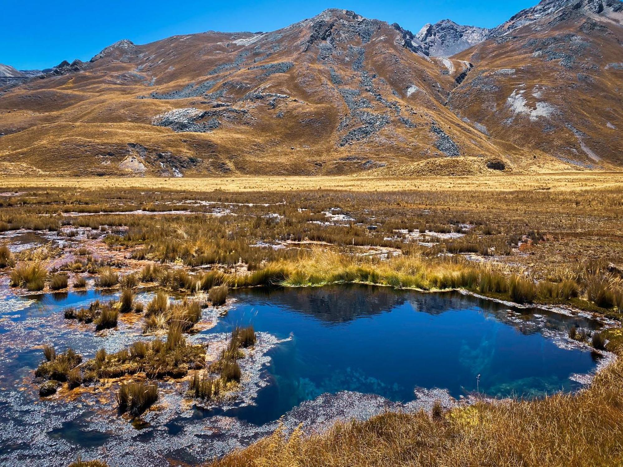 Alojamento de Acomodação e Pequeno-almoço Inti Raymi Habitacion Privada Backpakers Huaraz (Ancash)